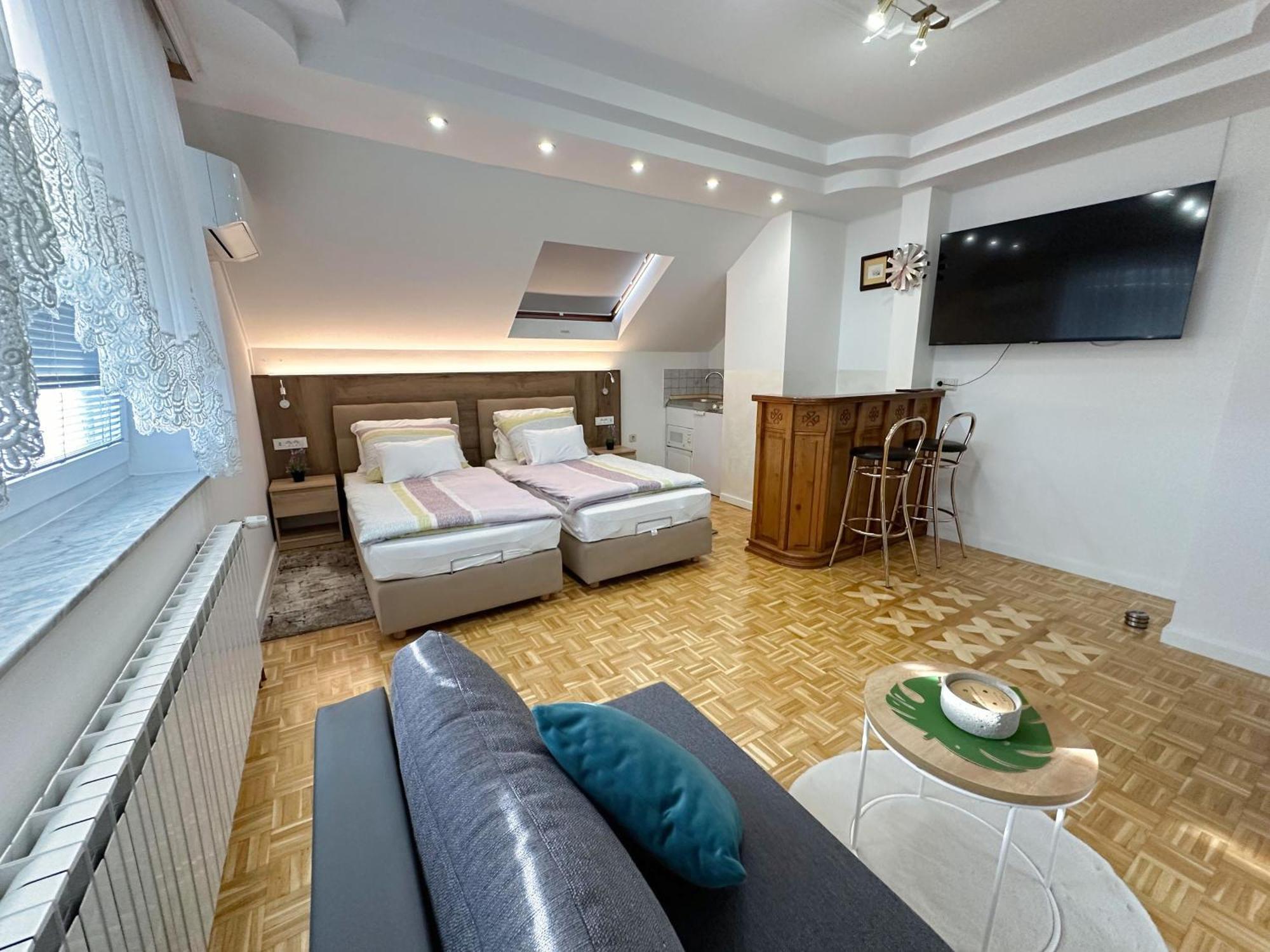 Crux Holiday home